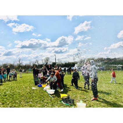 Lany Poniedziałek czyli Bitwa na balony z wodą - Błonia nad Sanem STW